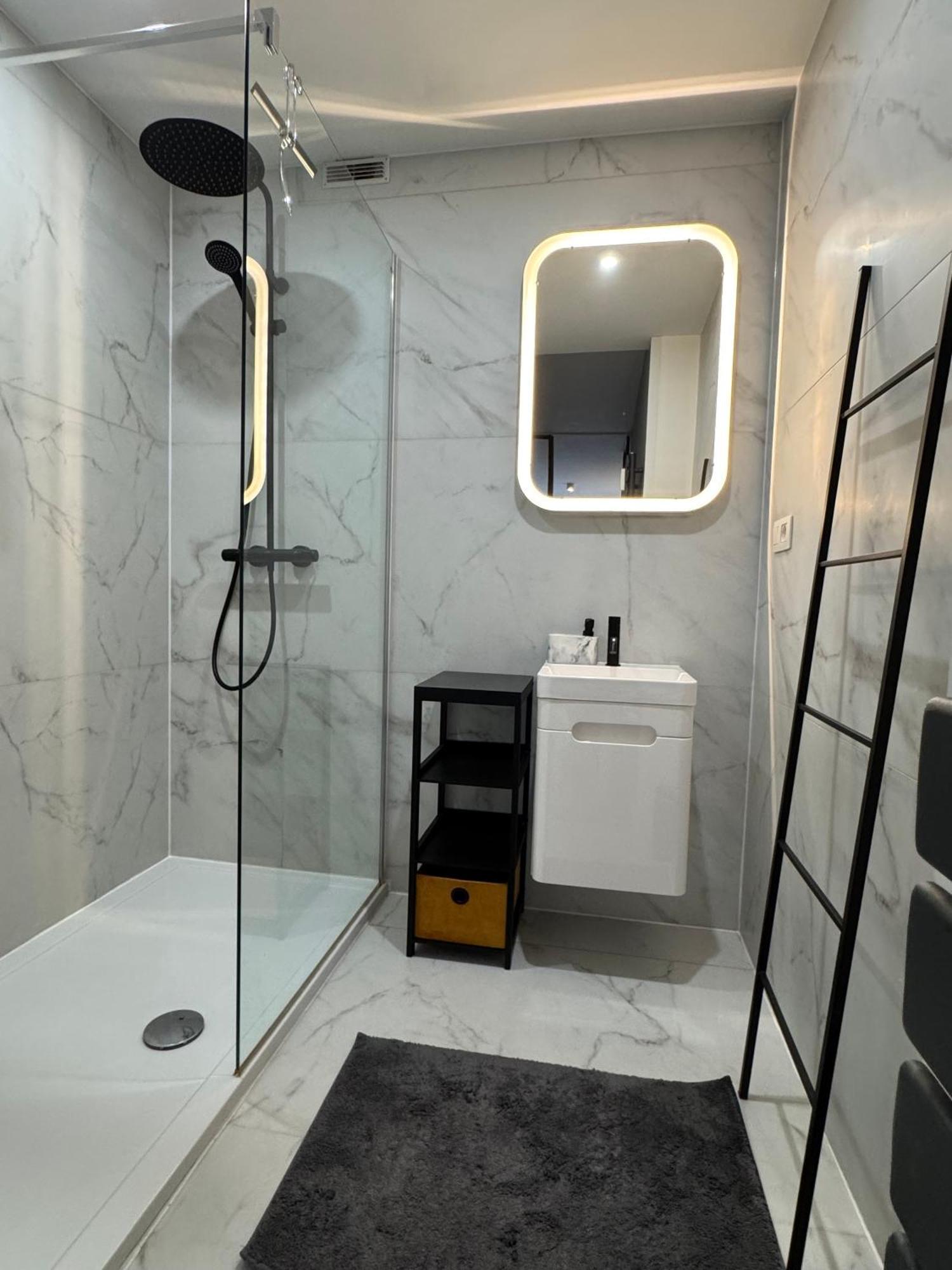 Ostend Central Residence Екстериор снимка